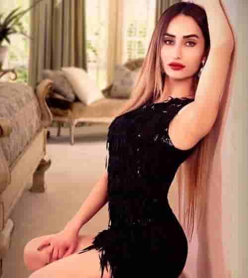 Aliya Sinha is an Independent Chhindwara Escorts Services with high profile here for your entertainment and fulfill your desires in Chhindwara call girls best service.
